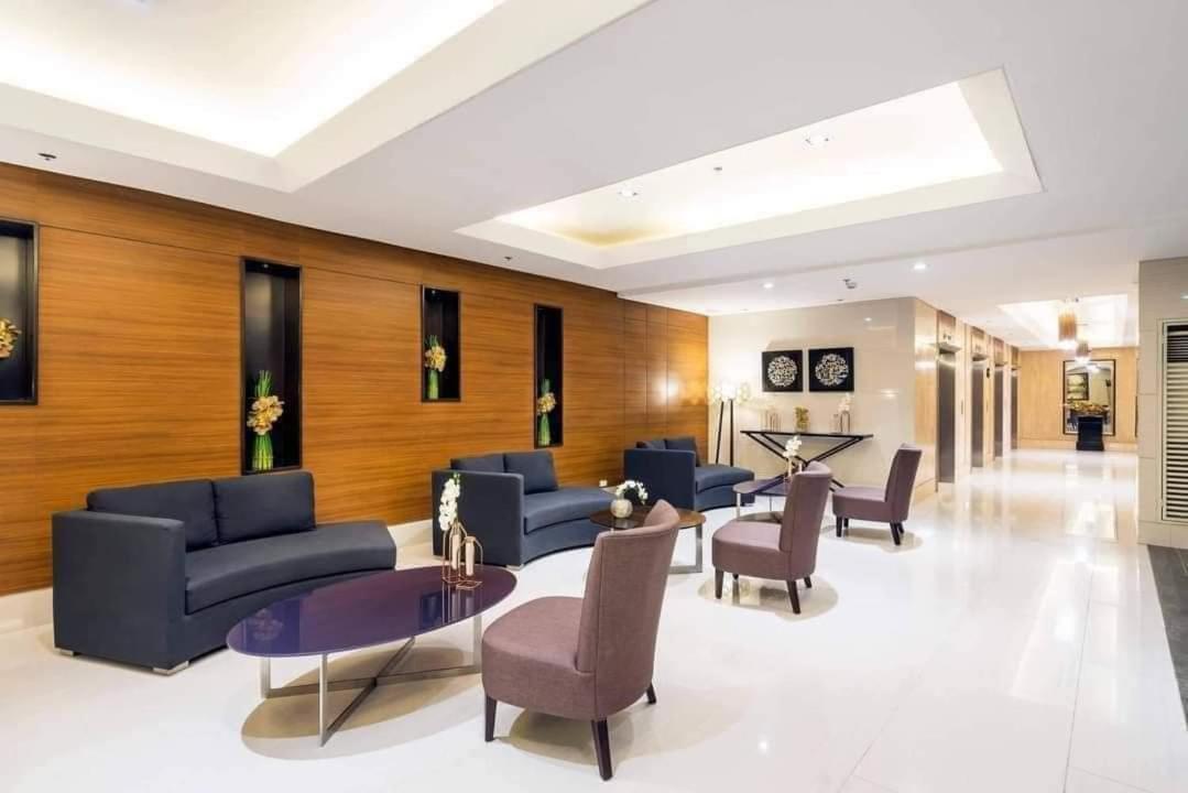Coast Stay By J 40Th Floor Penthouse Manila Esterno foto
