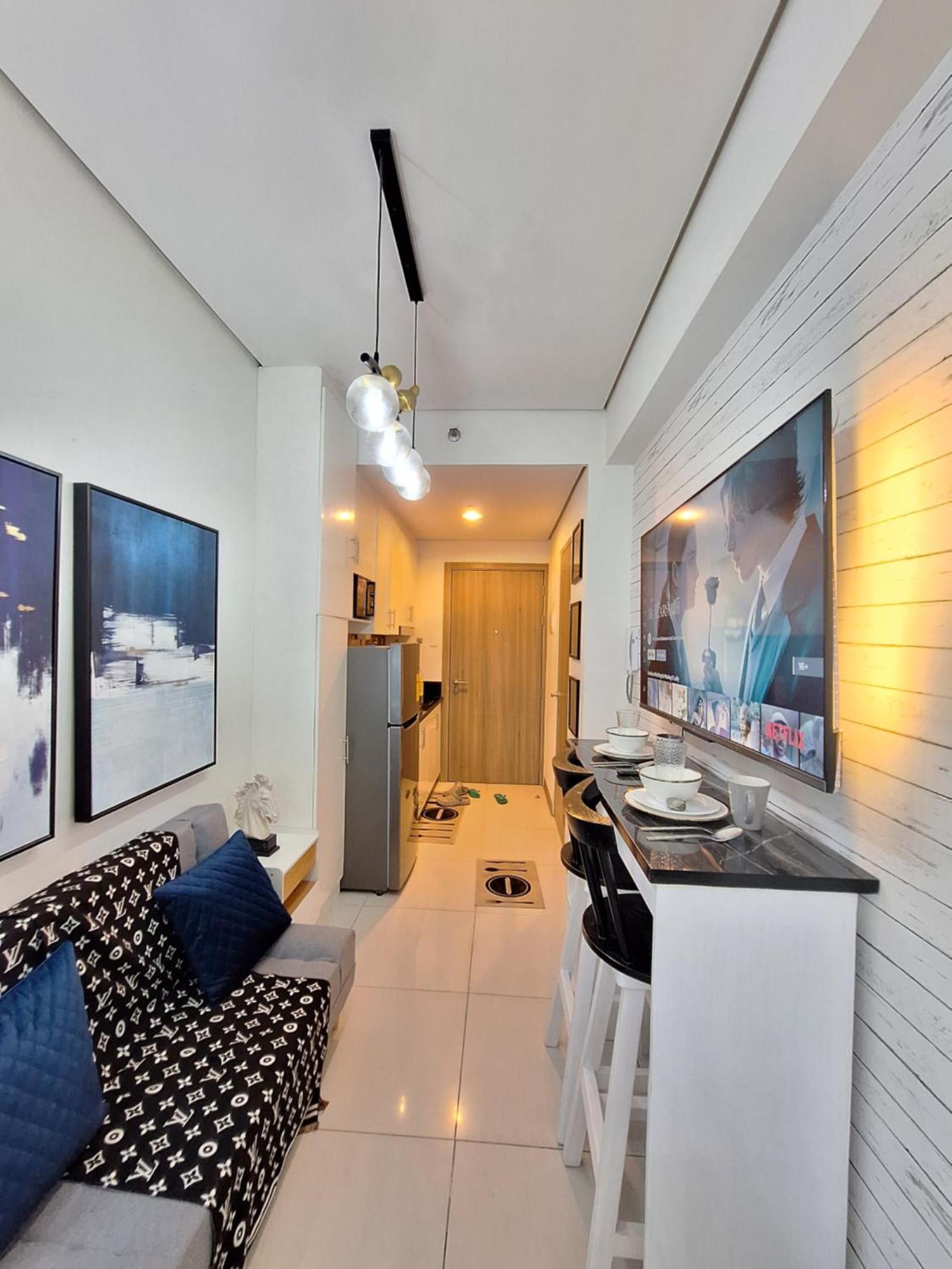 Coast Stay By J 40Th Floor Penthouse Manila Esterno foto